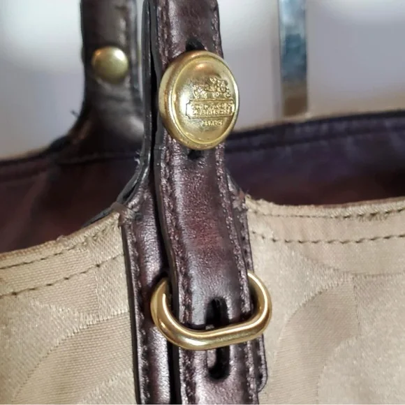 Coach Mia Op Art Beige Gold Shoulder Bag 15758 - Picture 5 of 16